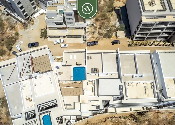 Amazing 2br With Rooftop Pool - Bbq *