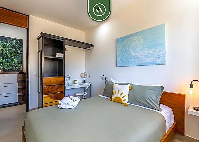 Amazing 2br With Rooftop Pool - Bbq